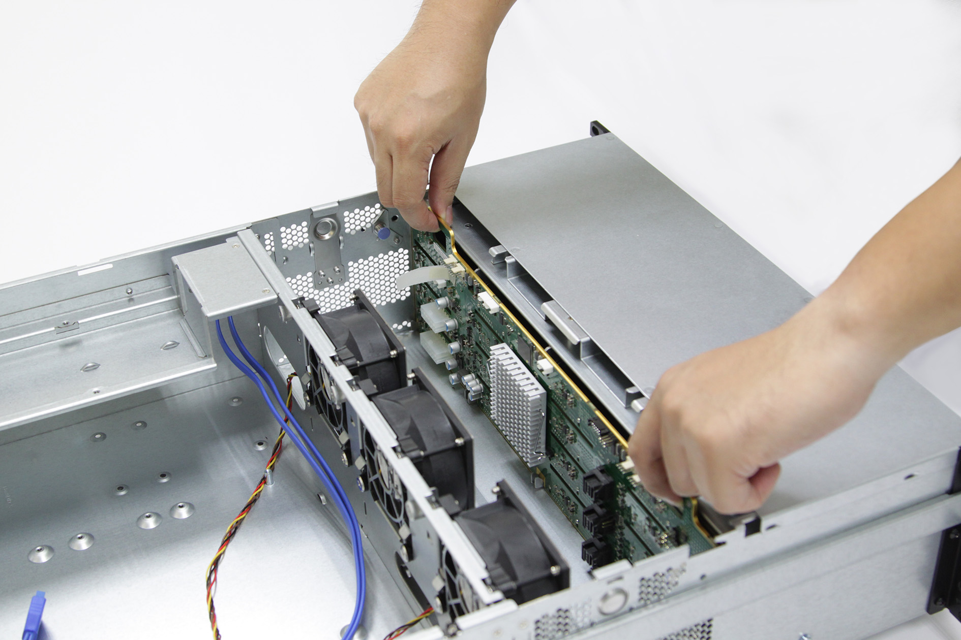 Pull Vertically Using The Handles